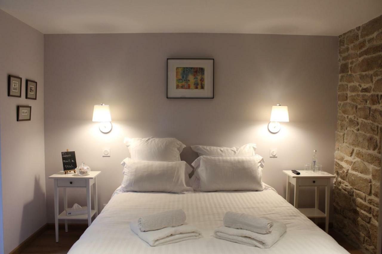 Manoir Du Moustoir - Hotel Les Empreintes Saint-Évarzec Szoba fotó